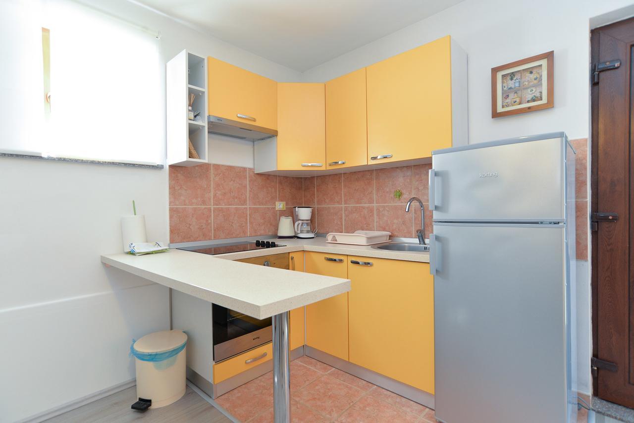 Apartments Chiara 877 Pula Buitenkant foto